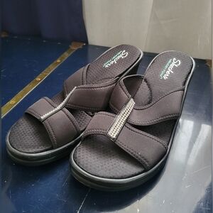 SKECHERS | US 11 NWT Memory Foam Black Heeled Strappy Sandals Beach